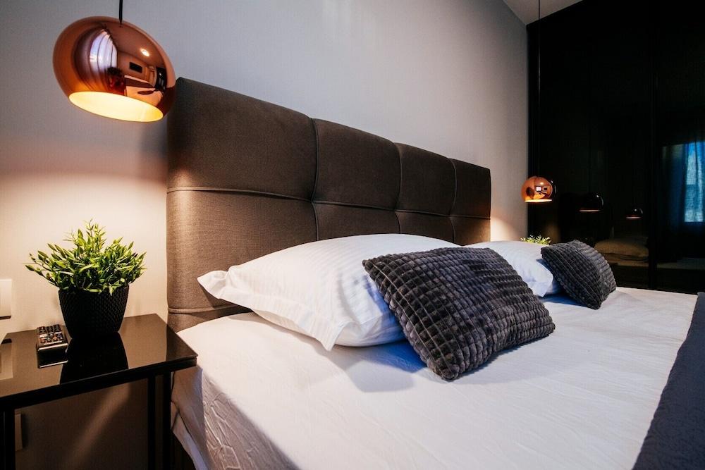 Penthouse Luxury Suite