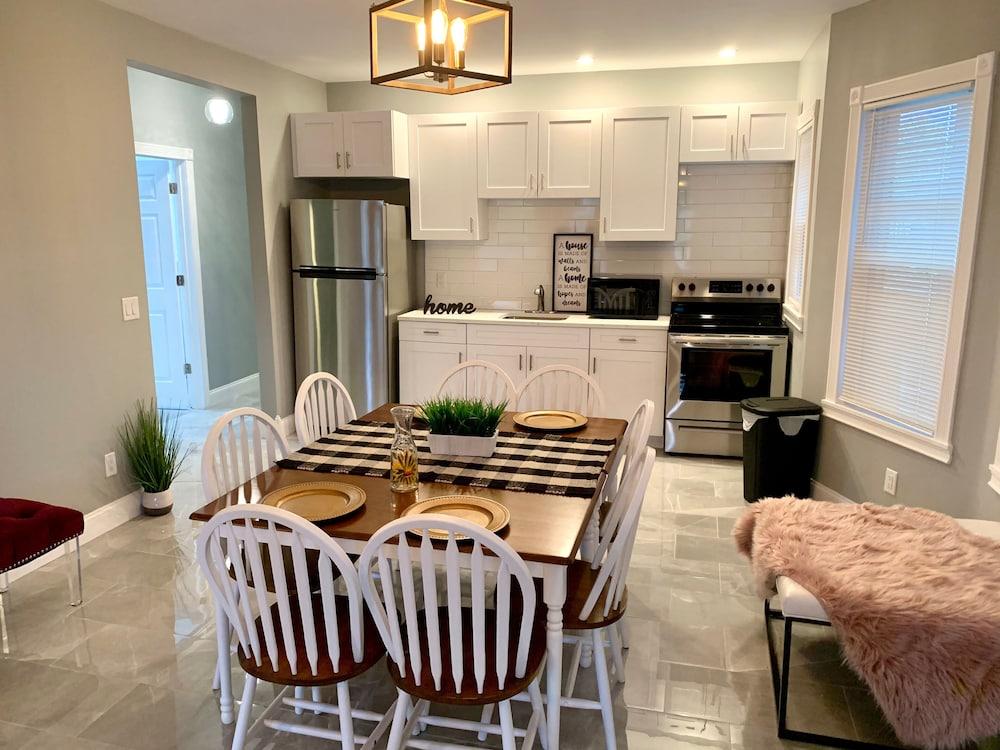 The Maid of the Mist Villa-Yard &Parking