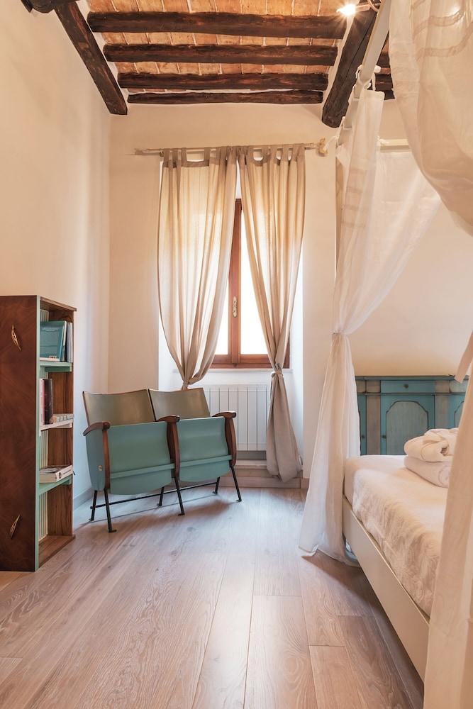 Drogheria & Locanda Franci