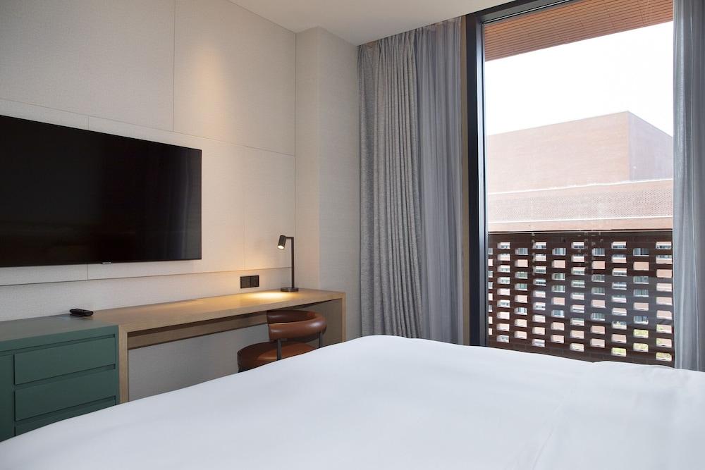 Hyatt Place Jingdezhen Taoxichuan