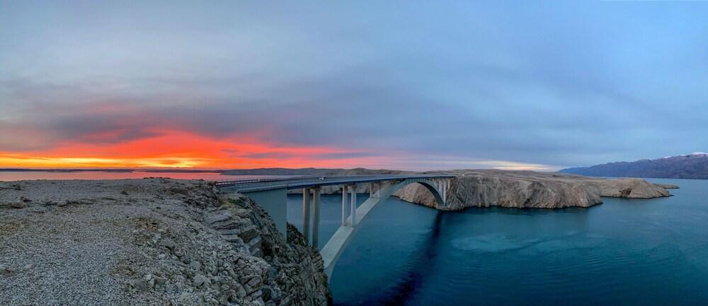 Comfy Little Couple Apartment a3