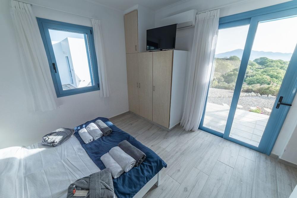 Villa Bella With Swimming Pool, Rethymno, Crete