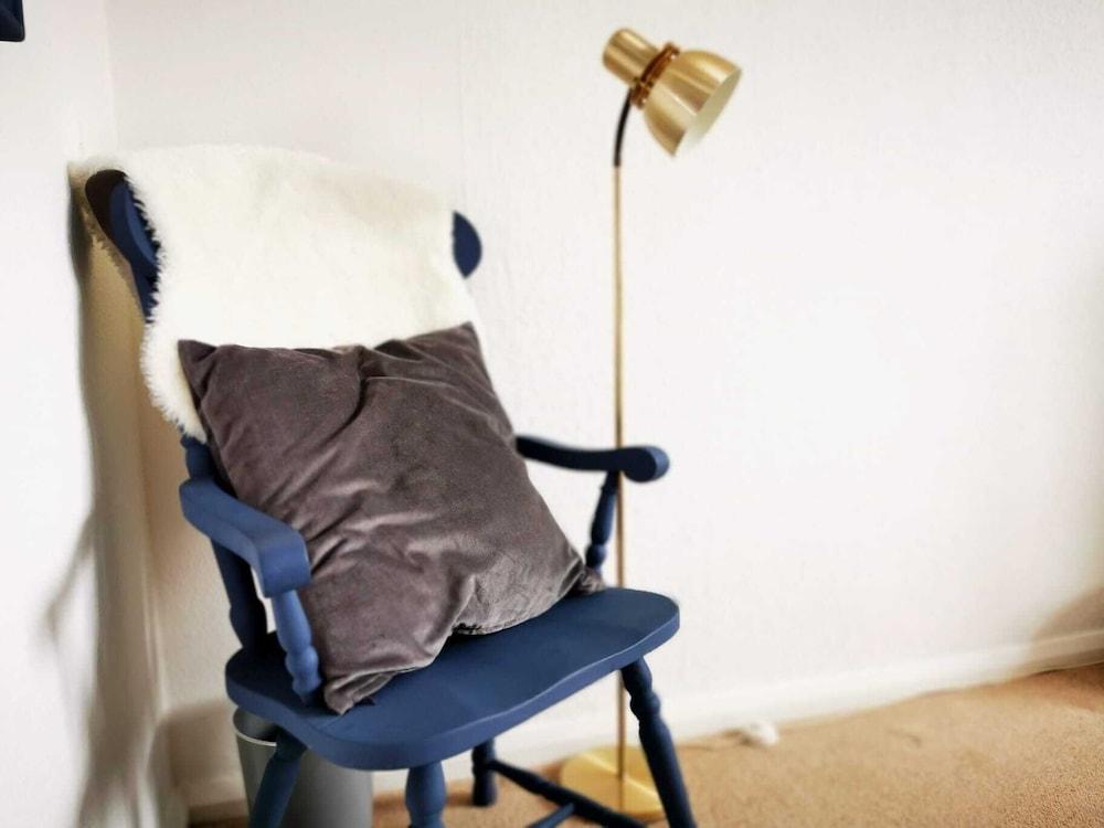 Beachcomber Seafront Pet Friendly Cottage