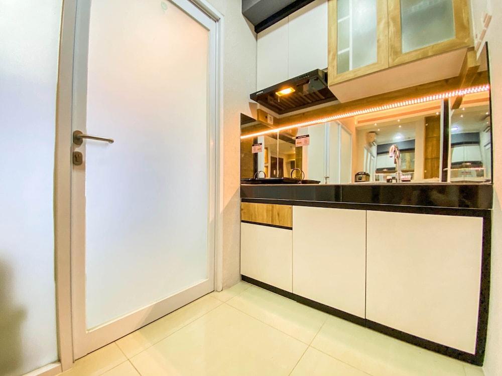 Cozy & Homey 1BR at Gateway Pasteur Apartment