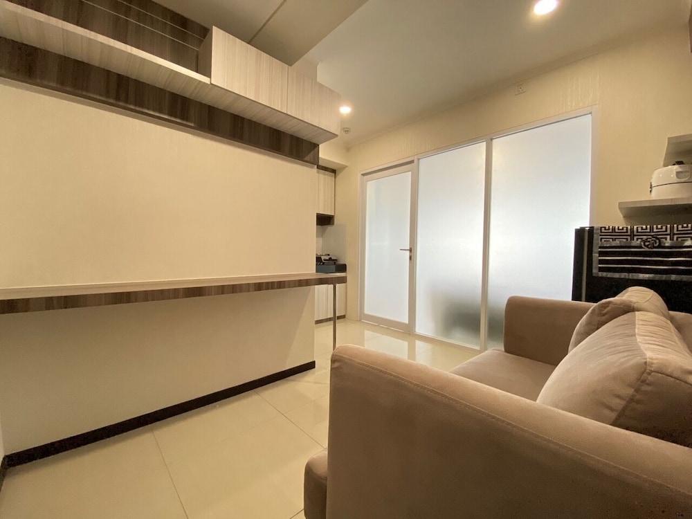 Enticing 1BR Apartment at Gateway Pasteur near Exit Toll Pasteur