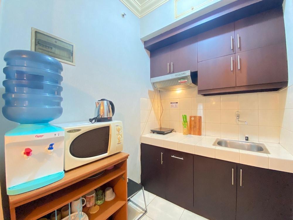 Simply 2BR at Majesty Apartment