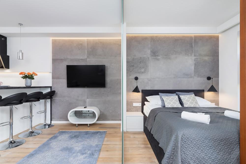 Apartments Harmonica Cracow by Renters