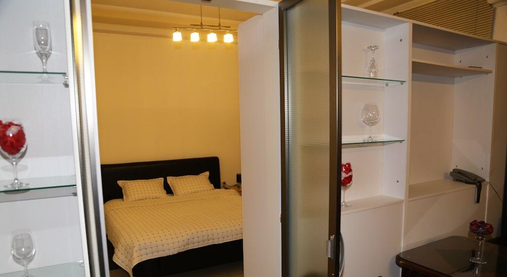 Vila Ambasador Bratin Dol