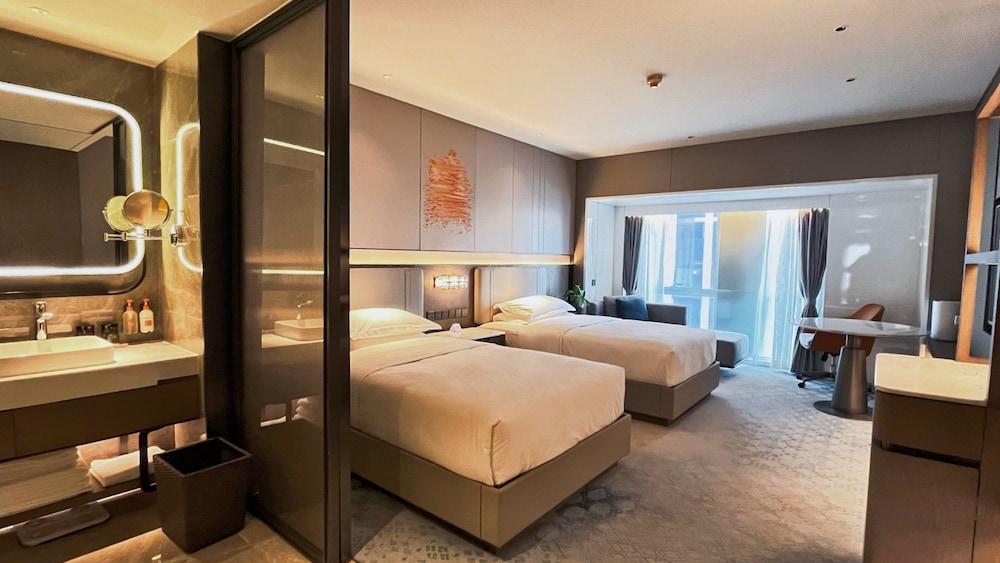 Crowne Plaza Hohhot City Center by IHG