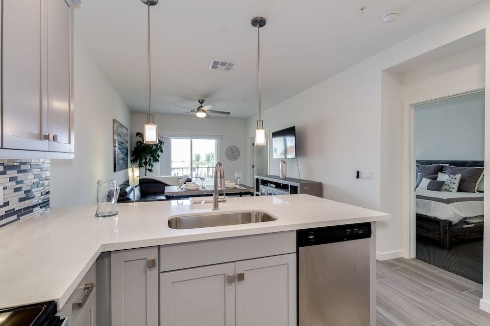 Resort Condo in Desirable Chandler. Tons of Amenities. Walk to Everything! 30 Night Min! by RedAwning