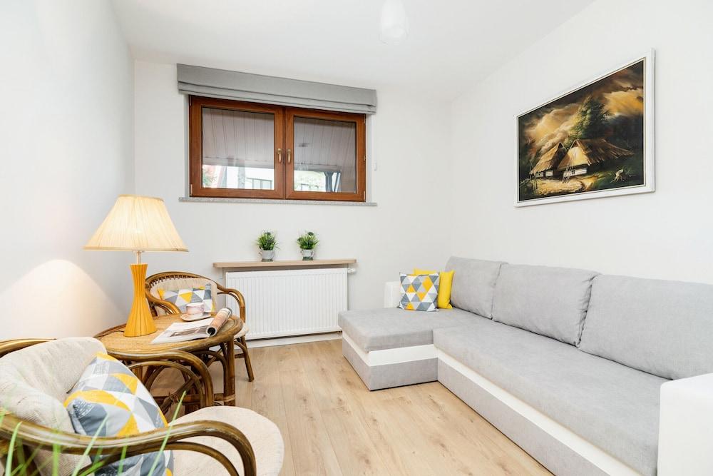 Bogdanskiego Residence by Renters