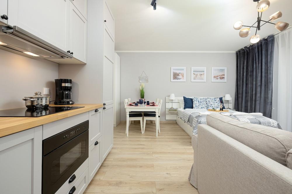 Grunwaldzka Apartments by Renters