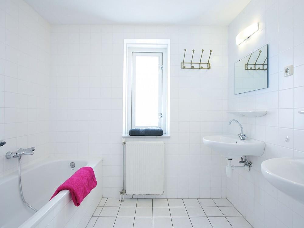 Villa by the Harbour With Sauna