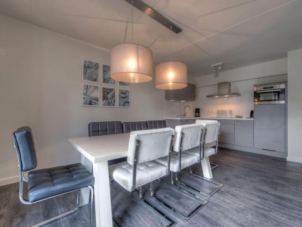 Relaxing Villa by the Dunes