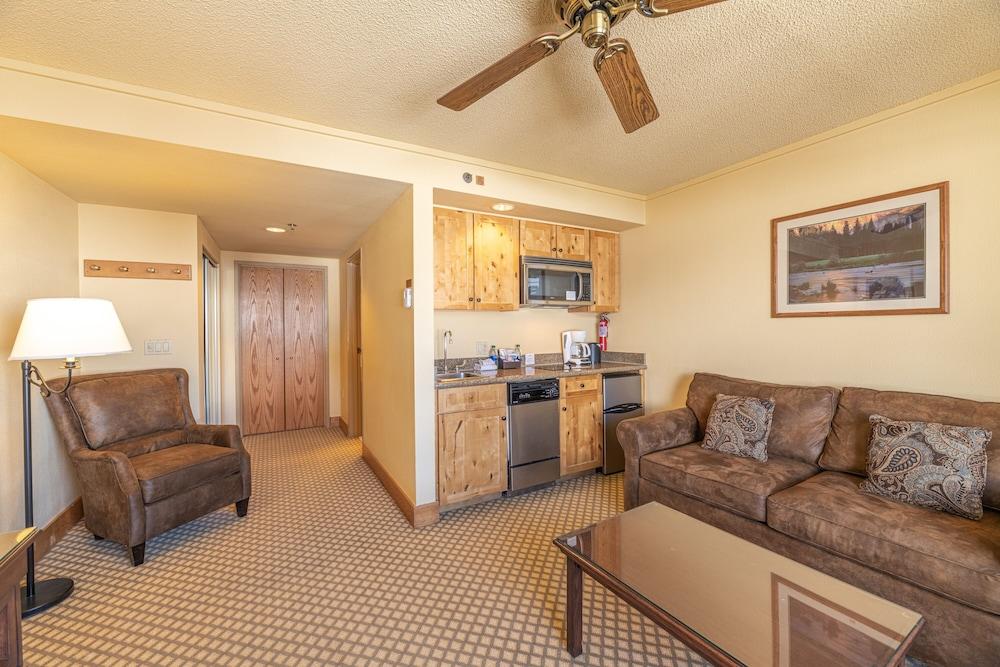 Grand Lodge Condo In The Heart Of Mt Cb 1 Bedroom Condo - No Cleaning Fee! by RedAwning