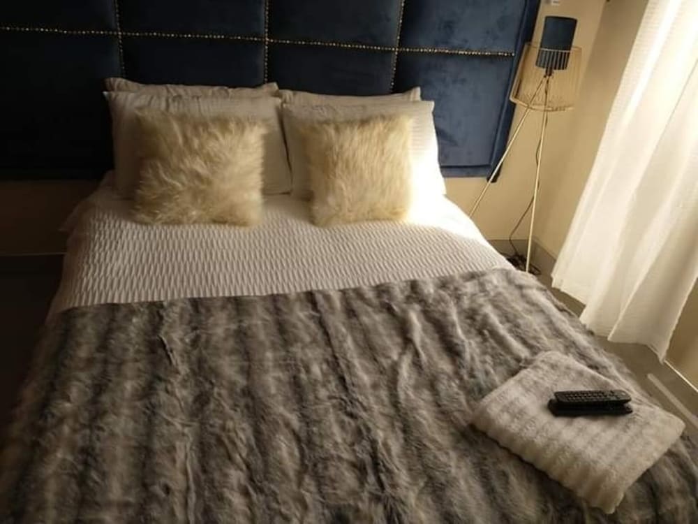 Apartment With 2 Spacious Bedrooms