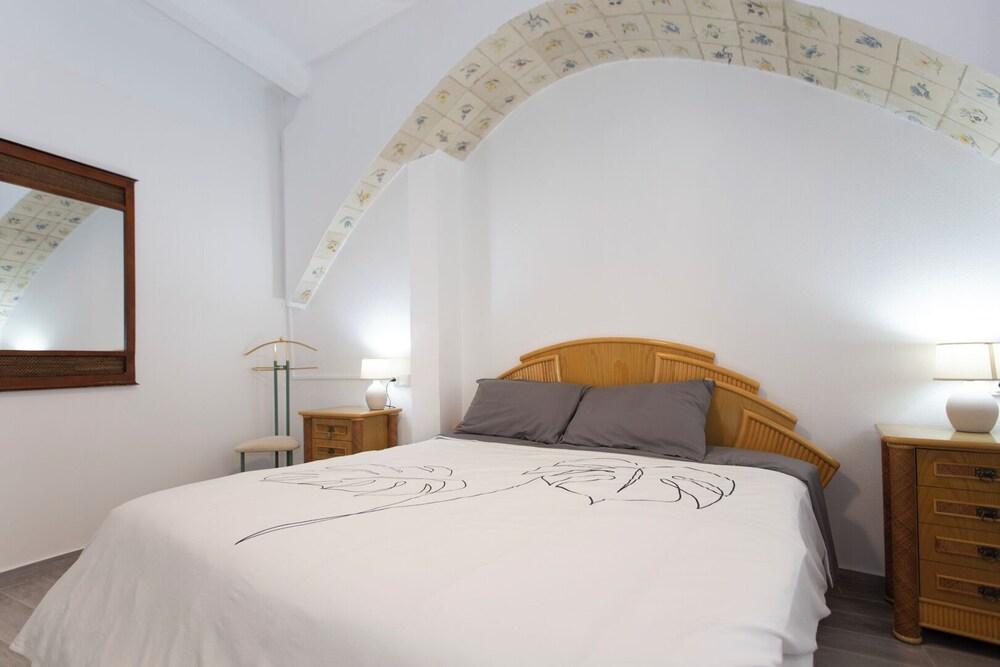 Apartment 4 People in Ground Floor