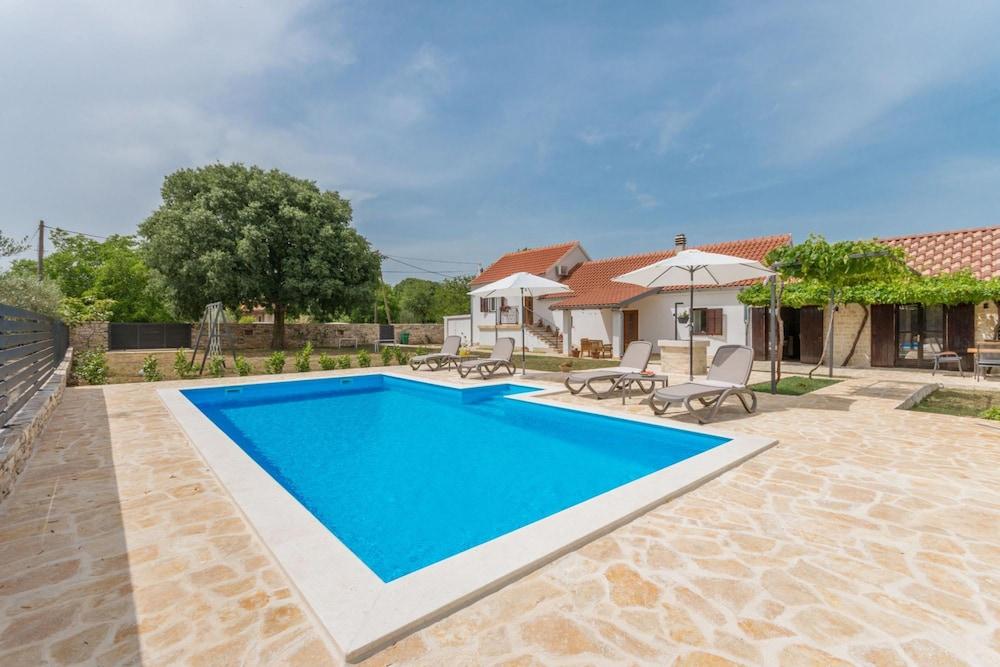 Villa Vitis Zadarvillas