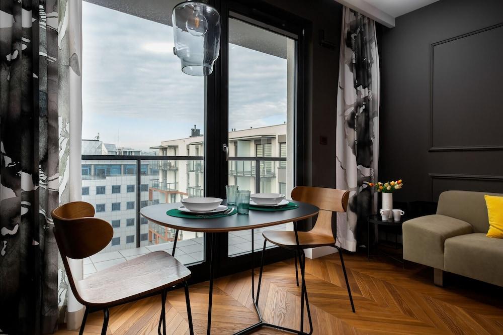 Apartment Konstruktorska by Renters