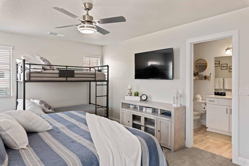 The Sunnyside Haven by RedAwning