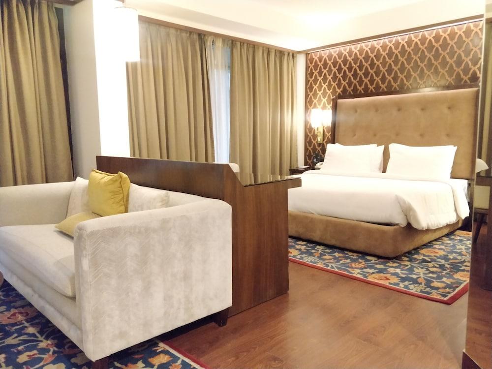 Radisson Golf Resort Pahalgam