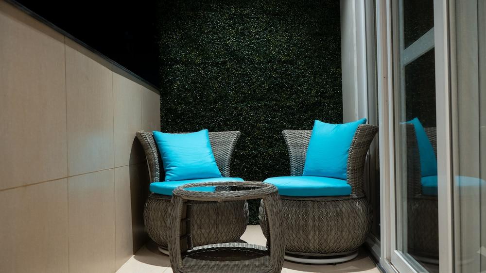 Hotel Clarks Inn Suites Kangra