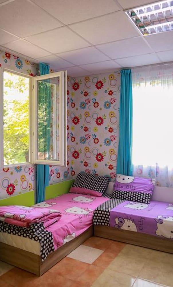 Perfect Place for 2 or 3