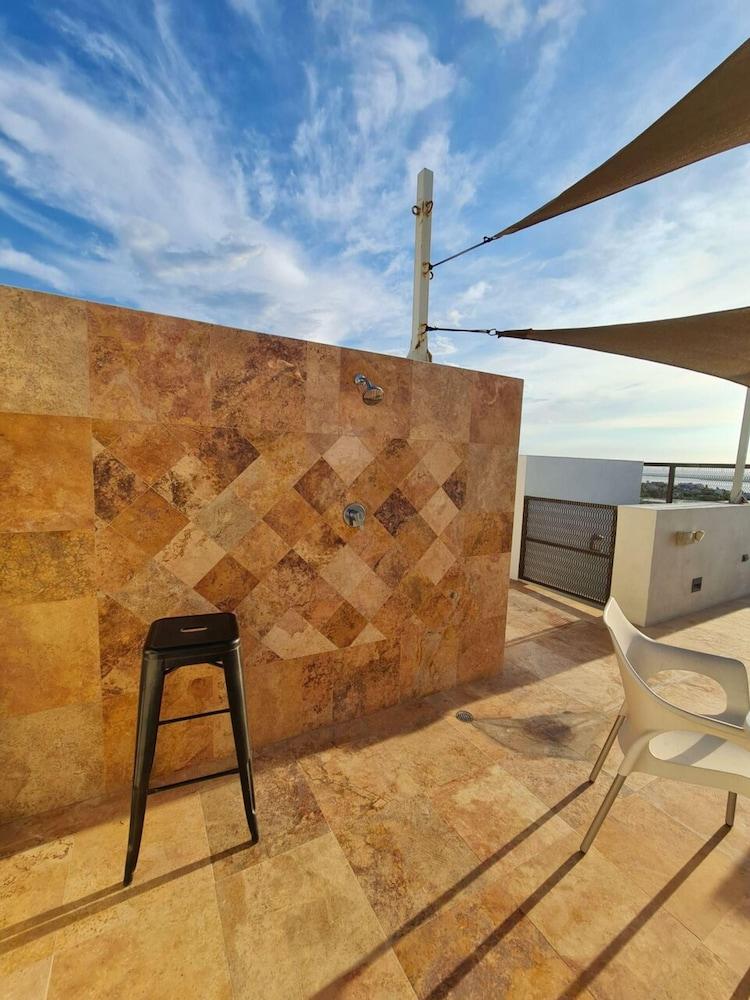 Vista Bahía #1 by Casago