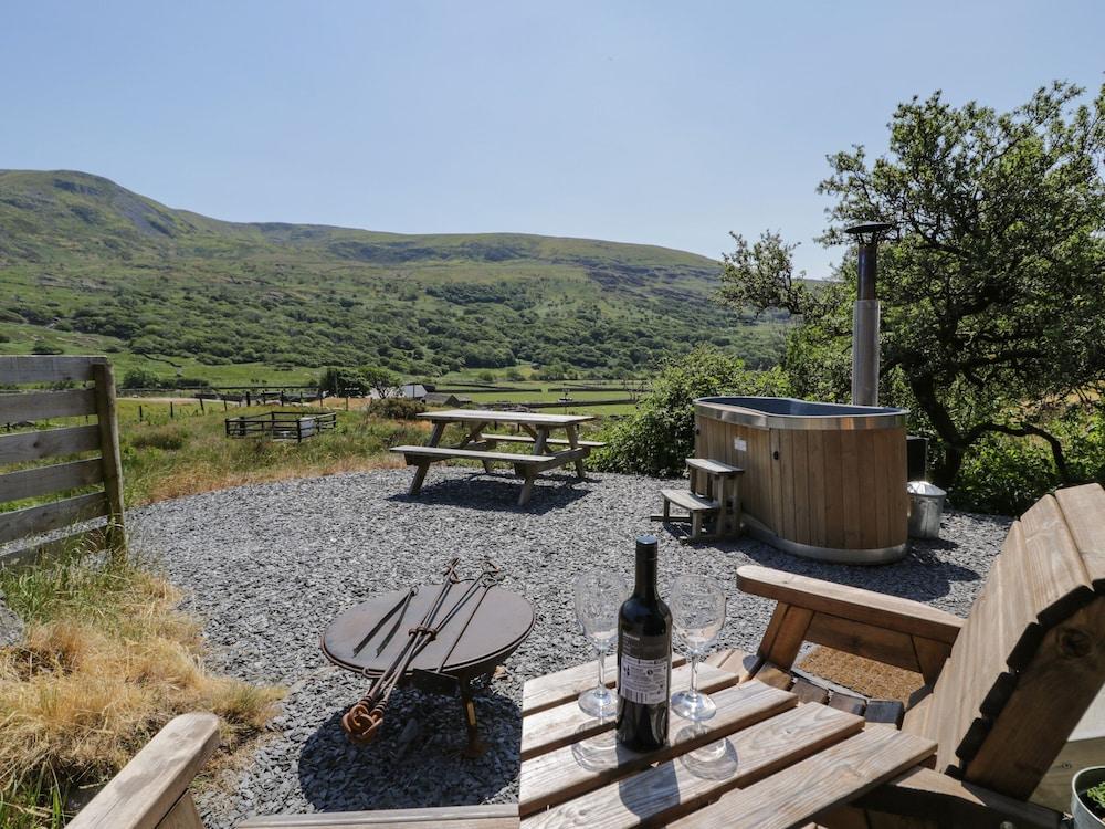 Llethr - Shepherds Hut