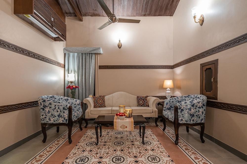 Tree of Life Darbargadh, Dared