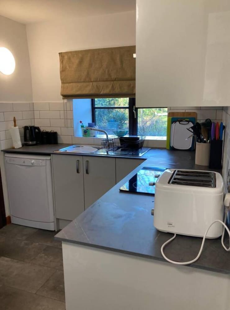 The Long Barn for Families, Walker, Pets & Workers