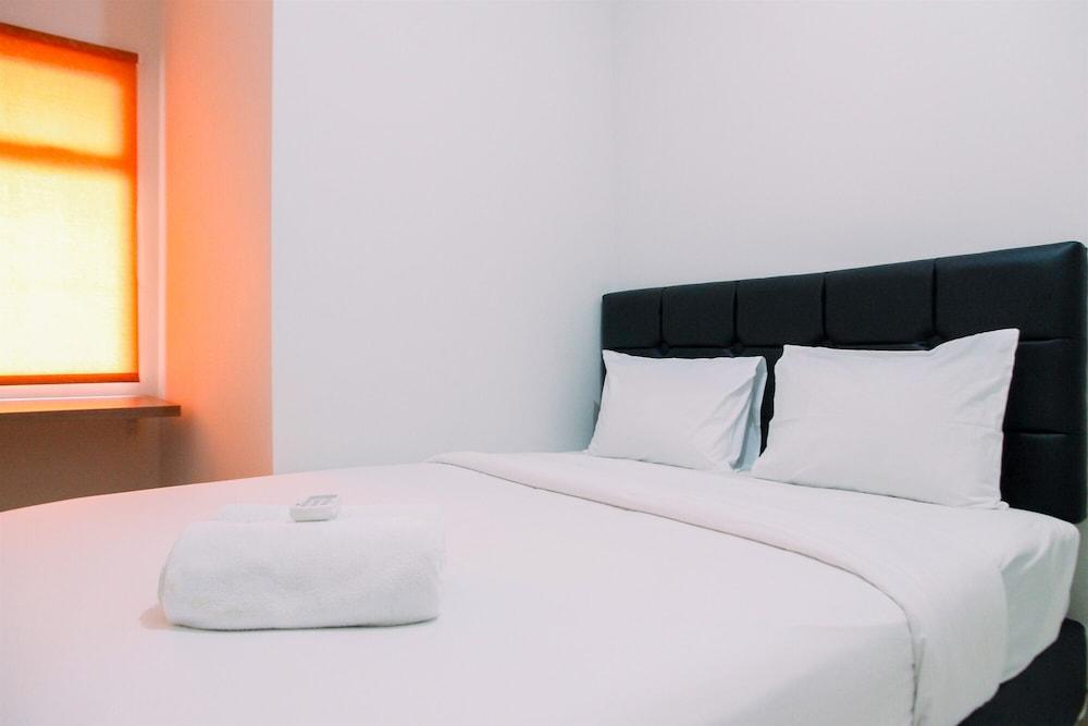 Nice 2BR at Springlake Summarecon Bekasi Apartment