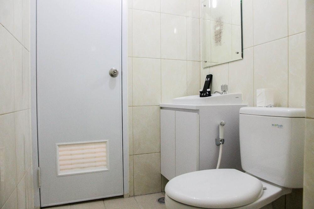 Best Price 2BR Apartment @ Springlake Summarecon