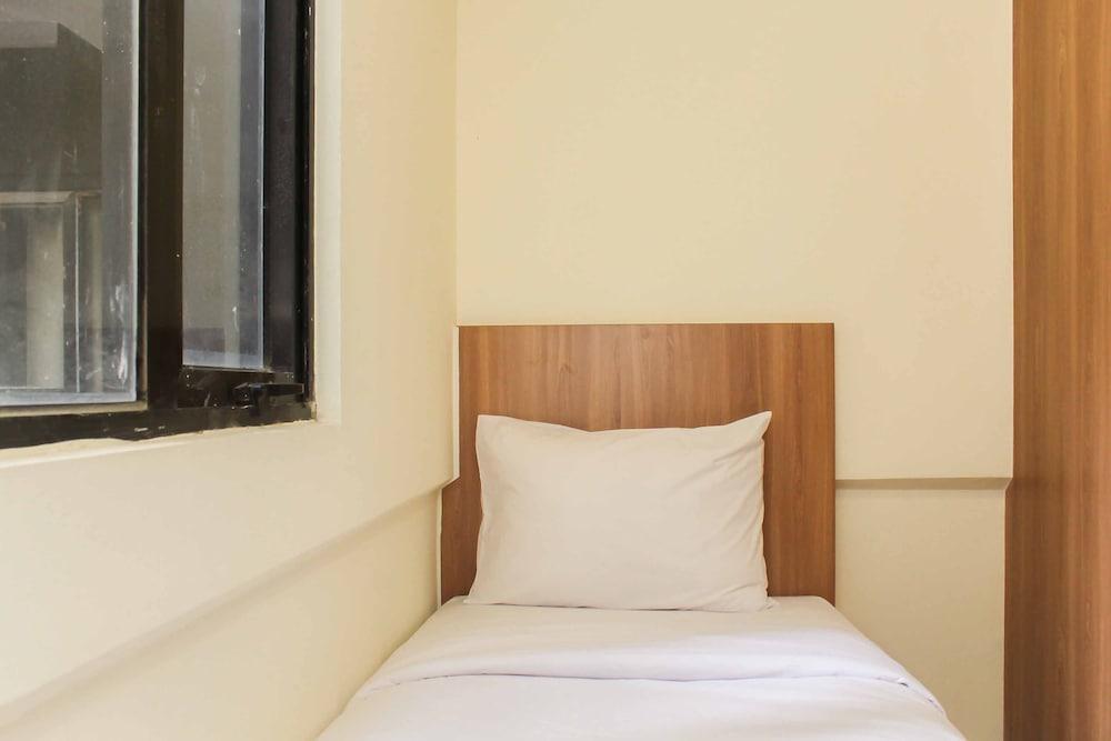 Comfort 2BR Apartment at Meikarta