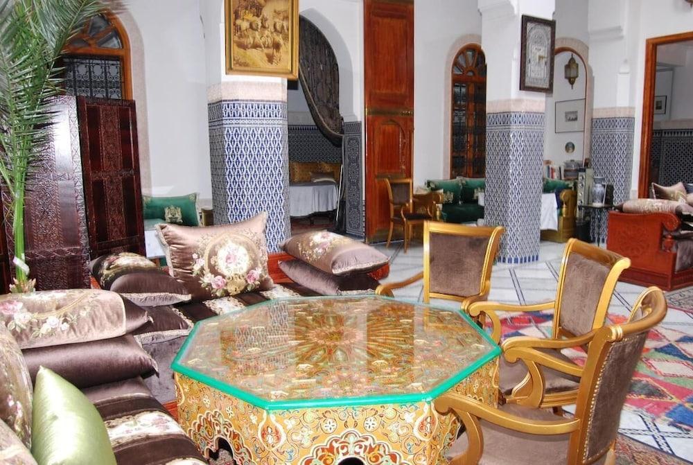 Room in B&B - Riad Authentic Palace & Spa - Suite Al Casaba