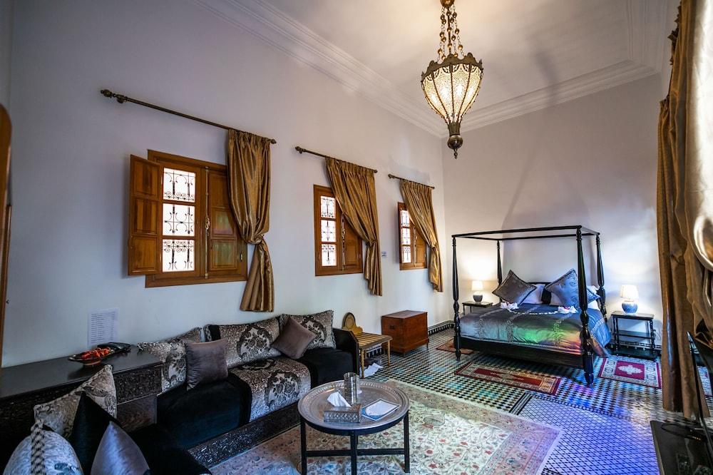Room in B&B - Riad Authentic Palace & Spa - Bassatine