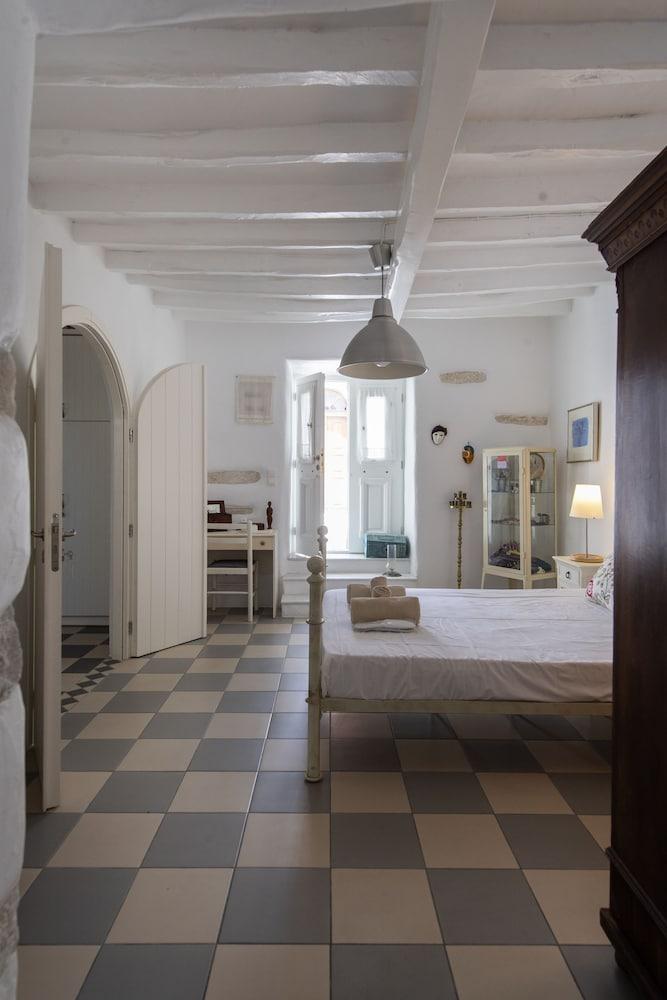 Traditional stonebuilt house