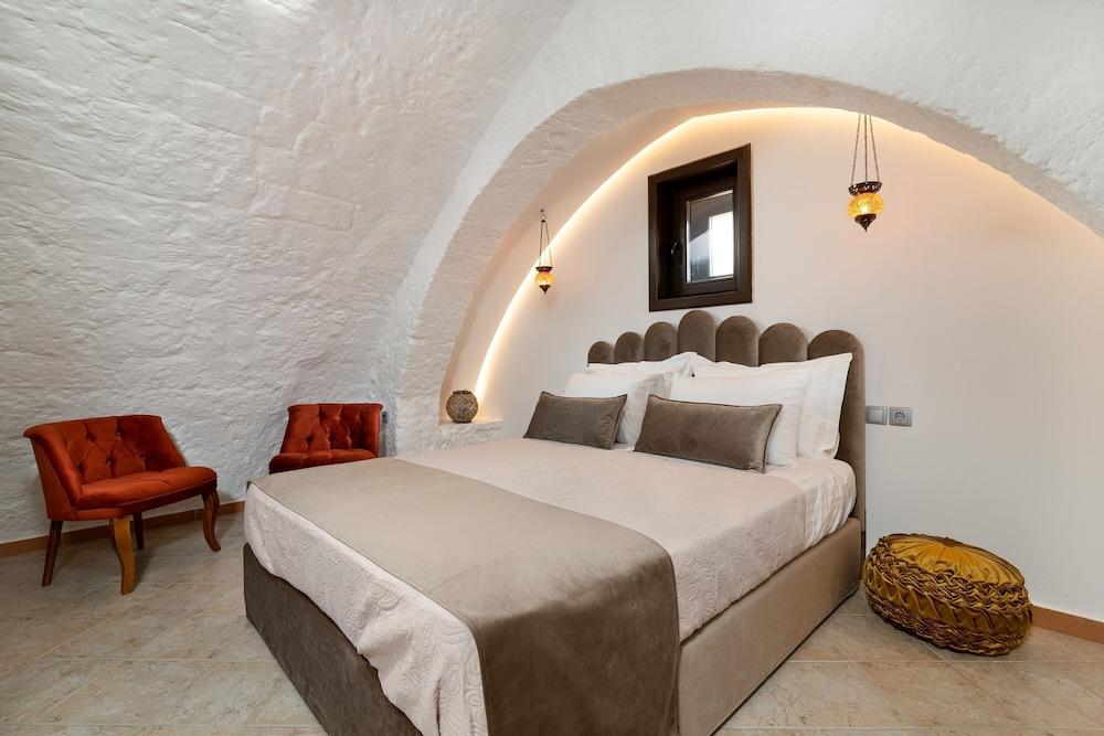 April Medieval Hotel