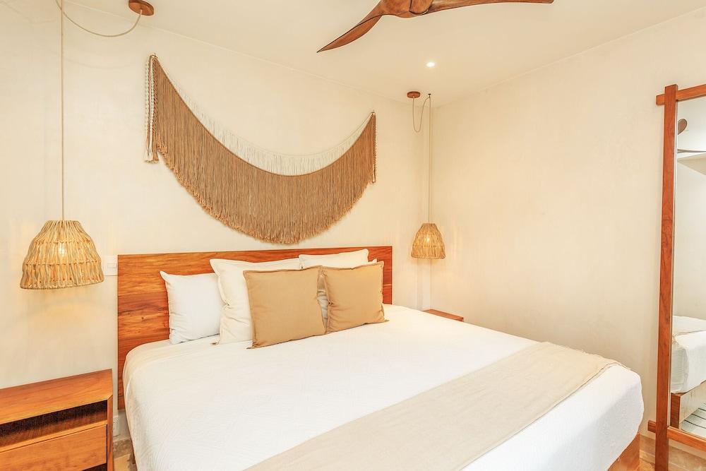 Luxury Stay with Private Pool Just Minutes to Beach Hotspots by Stella Rentals