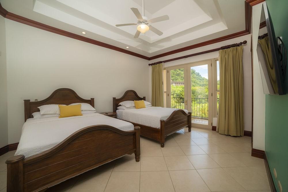 Los Suenos Bella Vista 2B Pool View