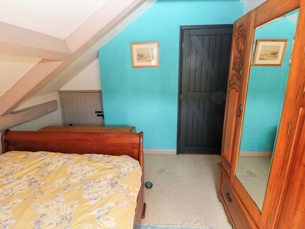 The Woodlands Lower Level