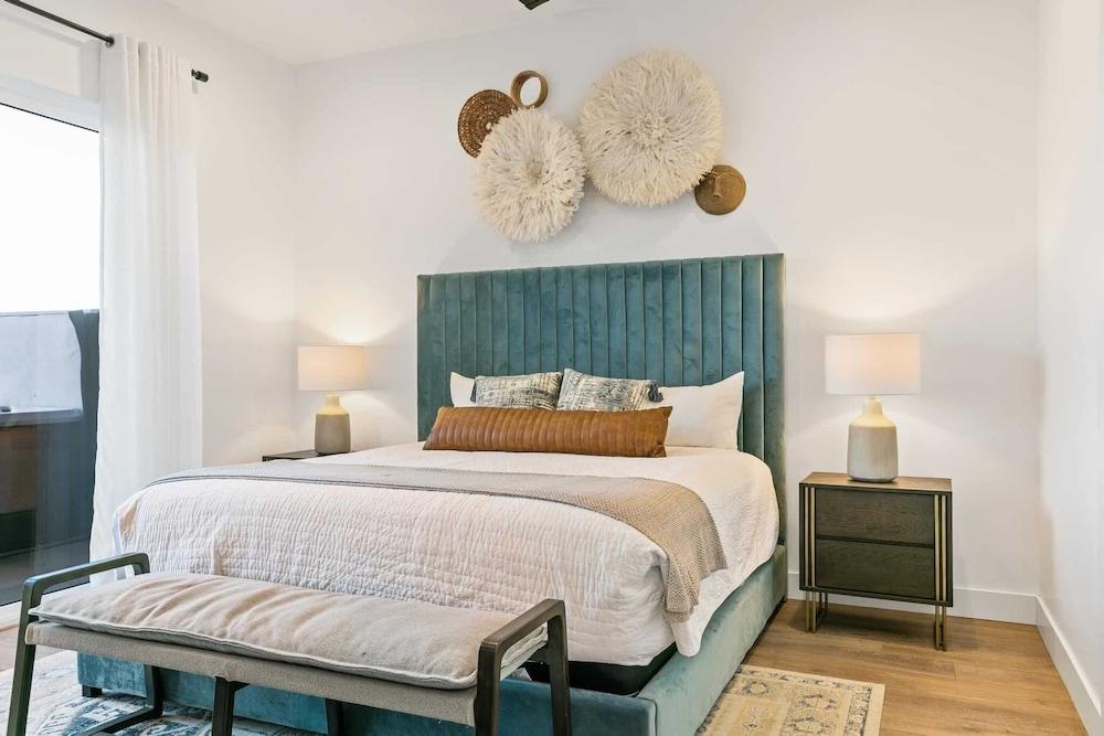 Double Eagle on the 8th by RedAwning