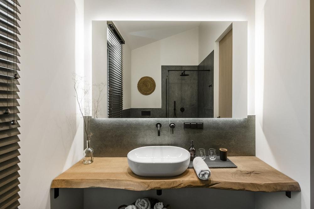 The Lake. Unique Waterfront Villa