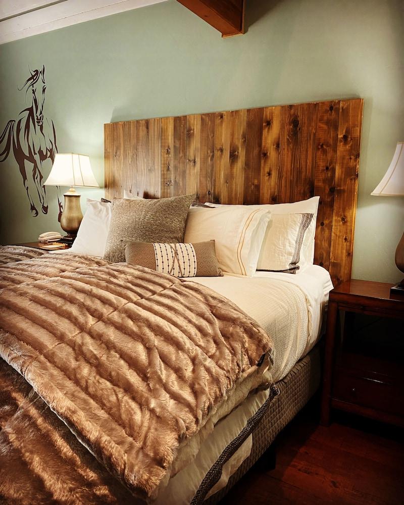 River Rock Inn B&B - Adults Only