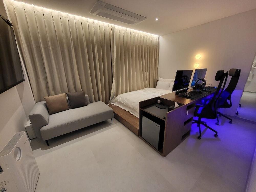 Anook hotel Osan Branch