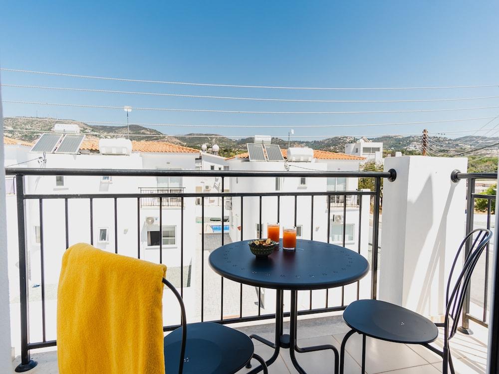 Sanders White Mountains - Smart Villa With Pool