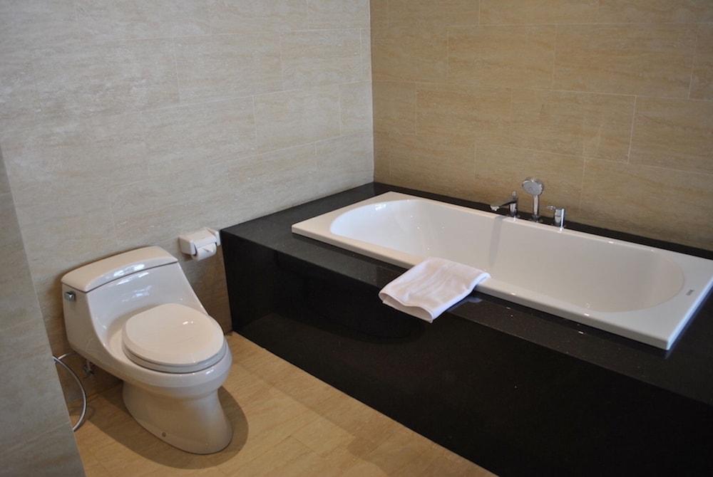 Room-kori Maharani Villas - Lagoon Pool