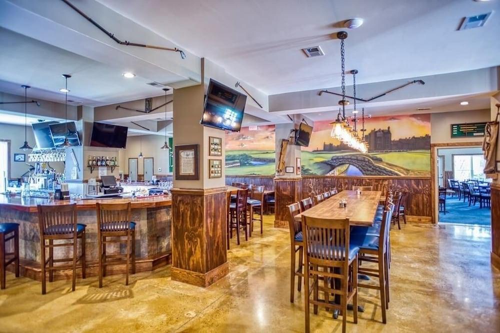 Golf Course View Brunswick Plantation Condo 1607M by RedAwning