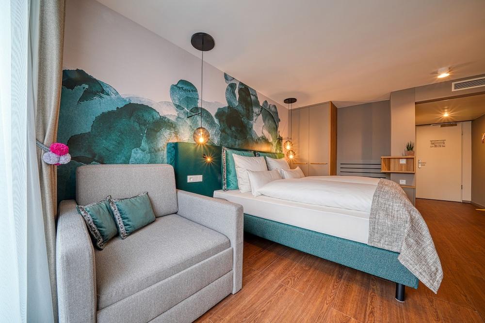 Vienna House Easy by Wyndham Freiburg