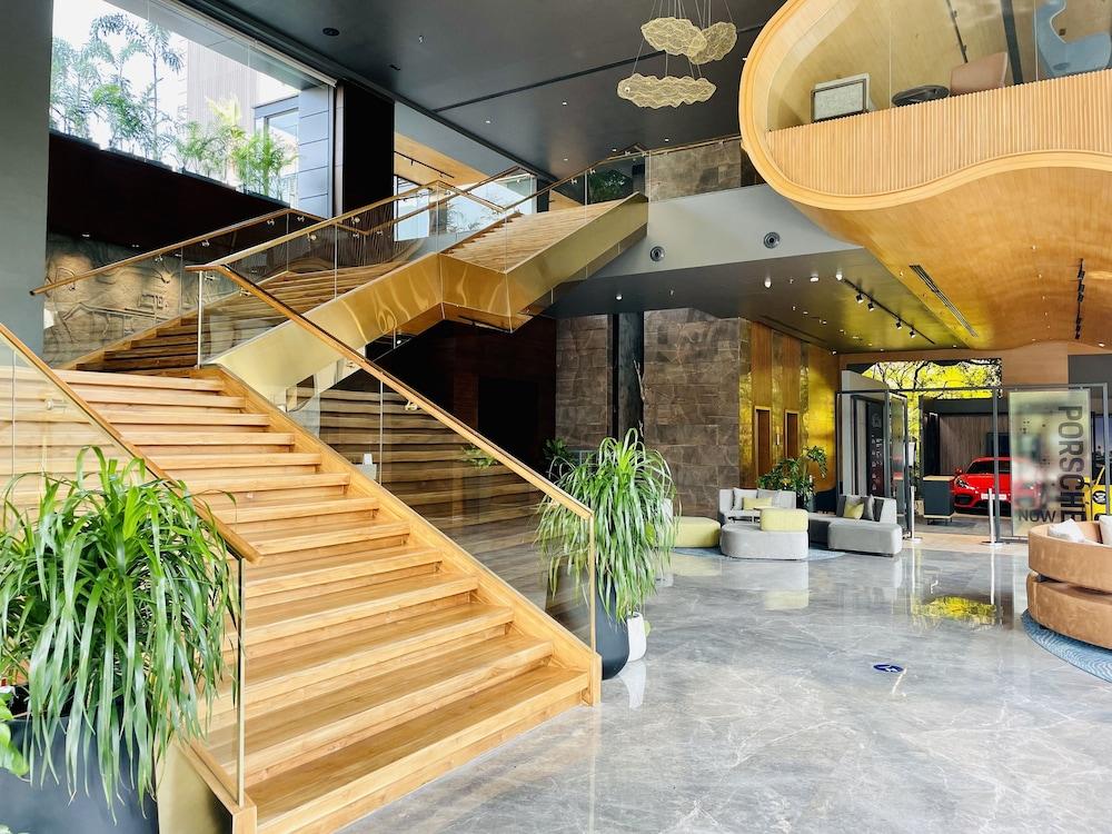 Novotel Chandigarh Tribune Chowk